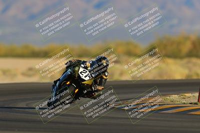 media/Oct-29-2022-CVMA (Sat) [[14c0aa3b66]]/Race 13 Femmewalla (Holeshot 2nd Wave)/